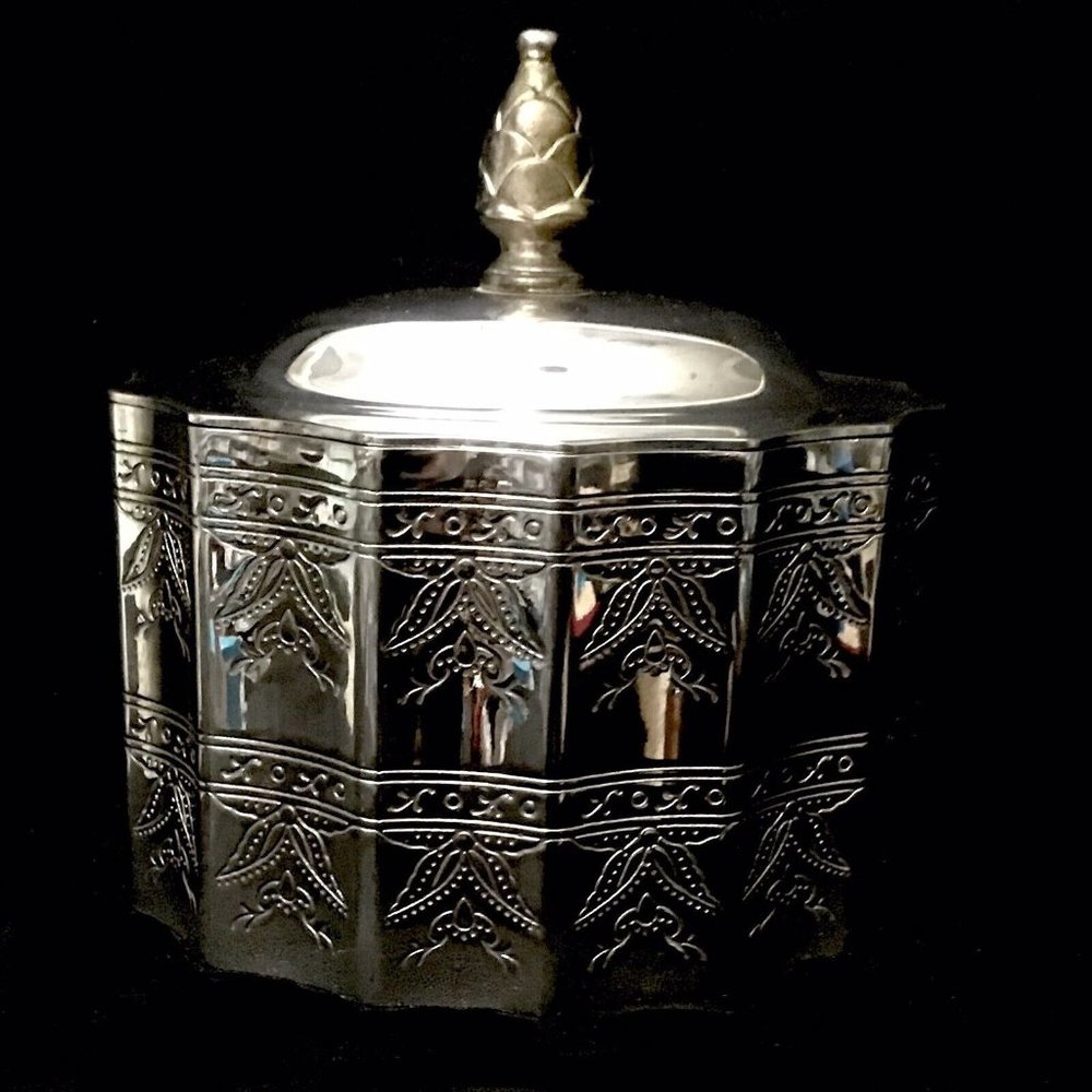 Vintage Godinger Silver Plated Red Velvet Lined Jewelry Trinket Box 1994 - Picture 1 of 7